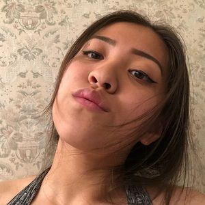 Meet your Posher, Pauline